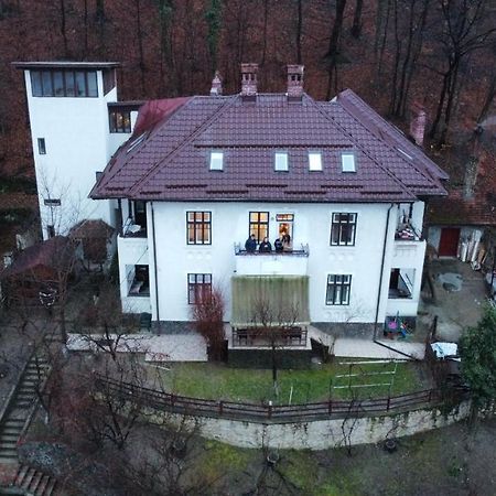 Vila Brazilor Căciulata Kültér fotó